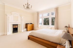 Photo 21- click for photo gallery